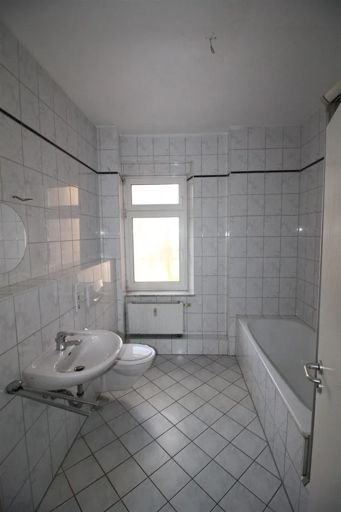 3 Zimmer Wohnung mit 69 m² in Plauen – Bild 2