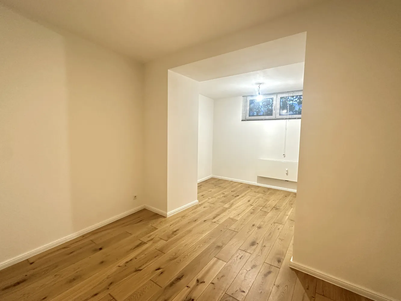 3 room apartment with 103 m² in Düsseldorf – Photo 3