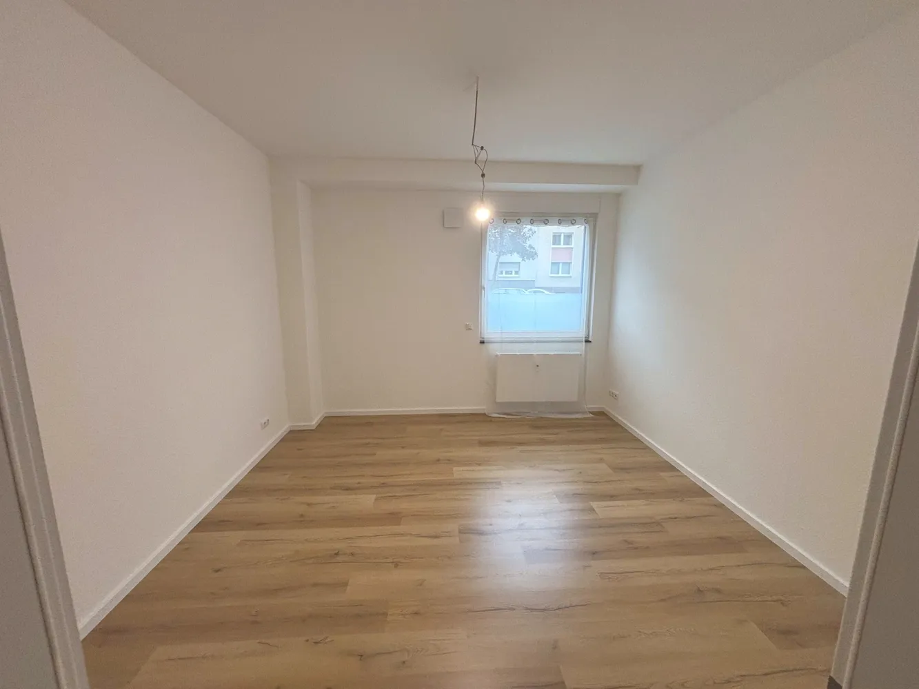 5 Zimmer Wohnung mit 185 m² in Düsseldorf – Bild 1