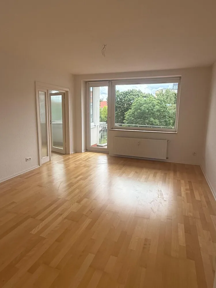 3 Zimmer Wohnung mit 85 m² in Hannover – Bild 2
