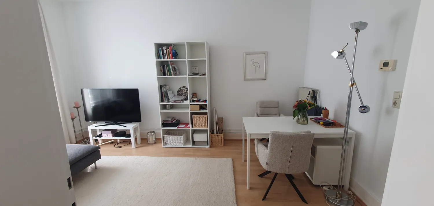 2 room apartment with 55 m² in Frankfurt am Main – Photo 1