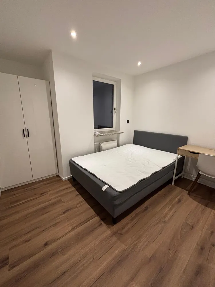 WG-Zimmer mit 10 m² in München – Bild 4