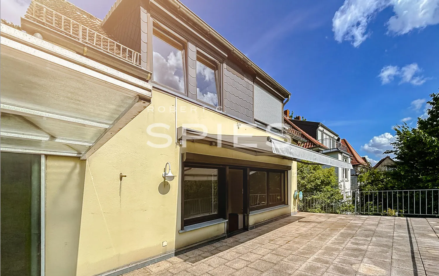 2 Zimmer Wohnung mit 102 m² in Bremen – Bild 1