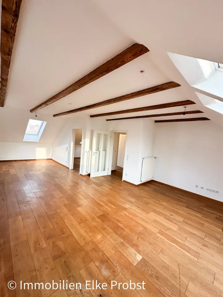 2 Zimmer Wohnung mit 86 m² in Cham – Bild 2