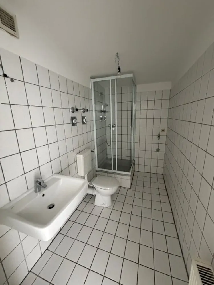 2 Zimmer Wohnung mit 58 m² in Halle (Saale) – Bild 7