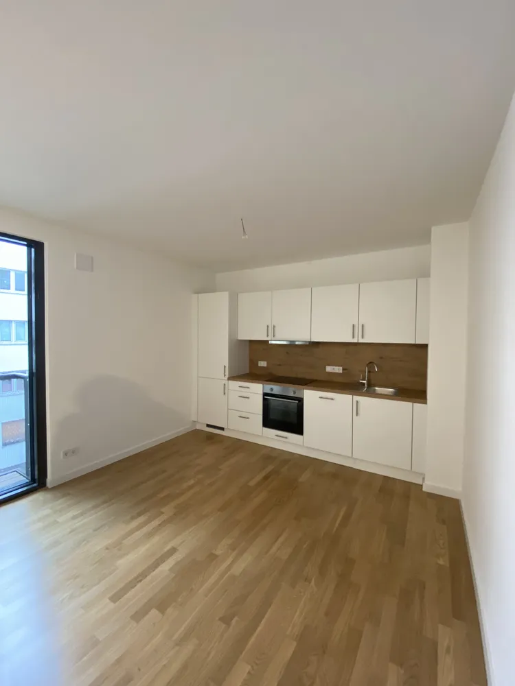 2 room apartment with 55 m² in Berlin – Photo 2