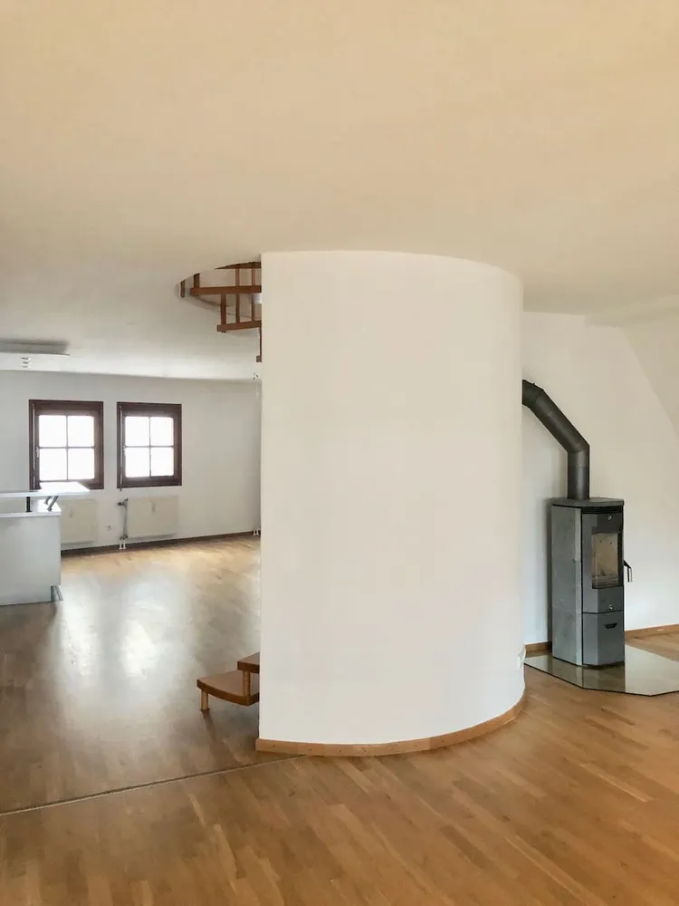 5 Zimmer Wohnung mit 156 m² in Augsburg – Bild 2