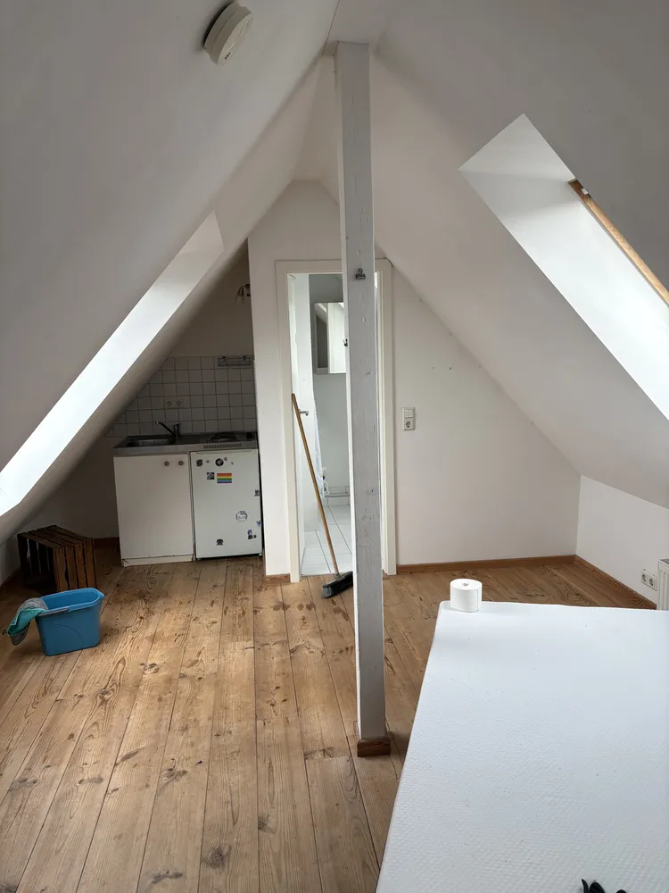 1 Zimmer Wohnung mit 20 m² in Köln – Bild 6