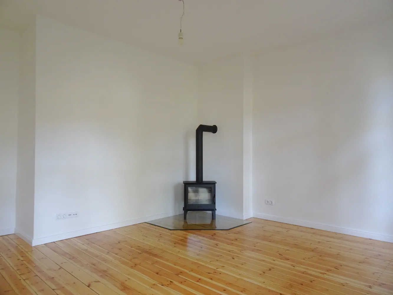 2 Zimmer Wohnung mit 77 m² in Berlin – Bild 5