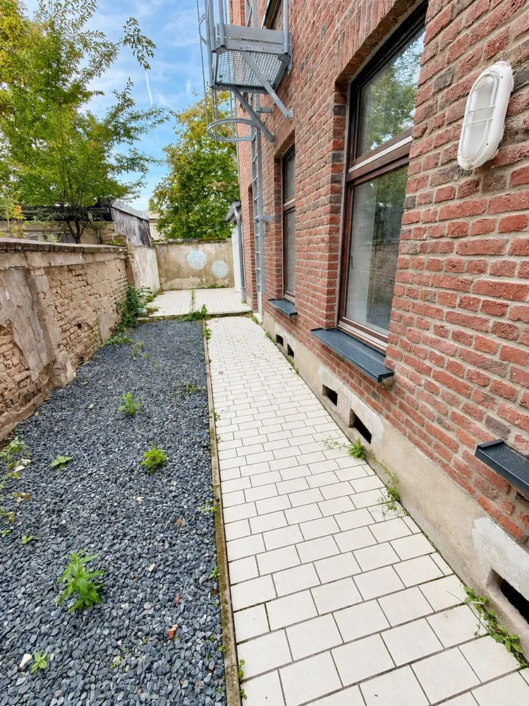 2 Zimmer Wohnung mit 76 m² in Krefeld – Bild 1