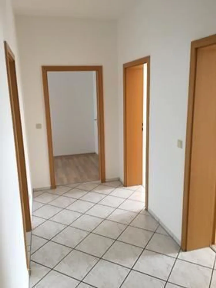3 Zimmer Wohnung mit 76 m² in Chemnitz – Bild 3