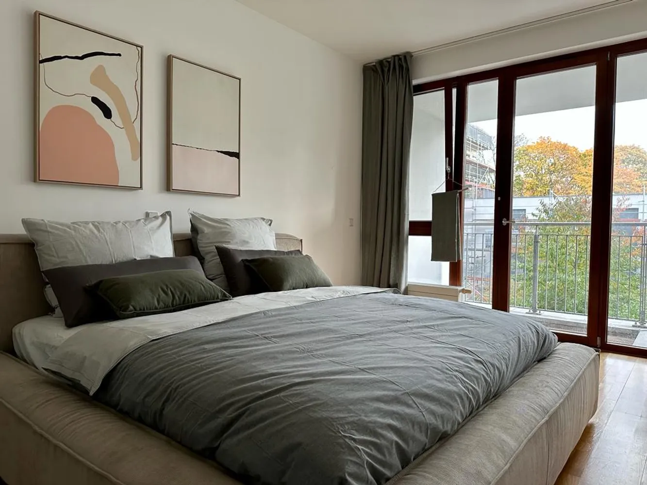 2 Zimmer Wohnung mit 80 m² in Berlin – Bild 4