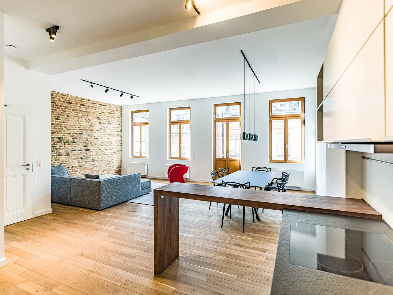 2 Zimmer Wohnung mit 93 m² in Wiesbaden – Bild 2
