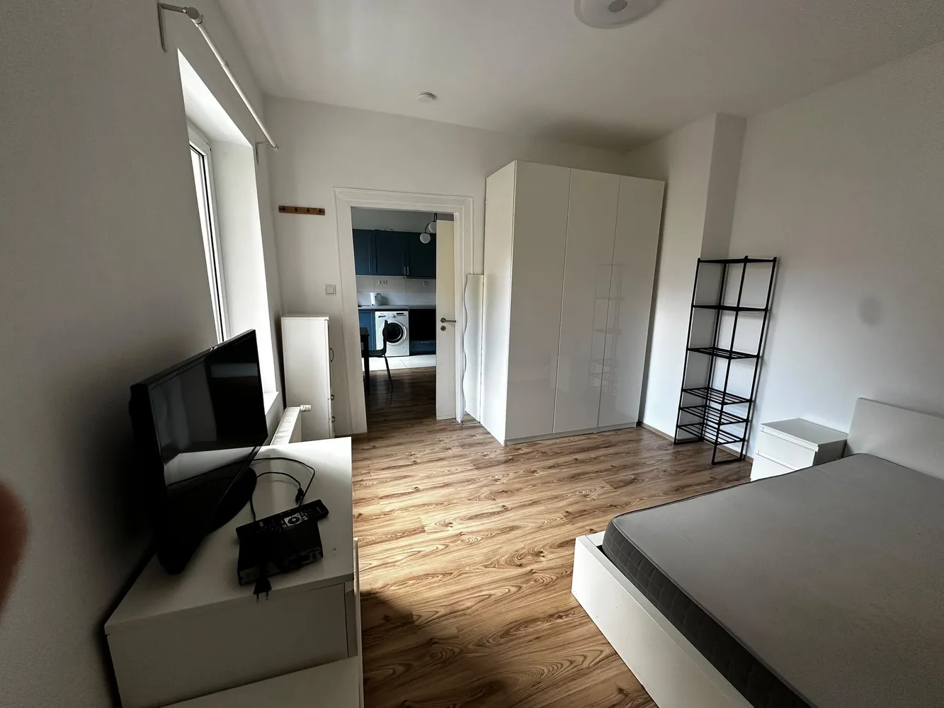 2 Zimmer Wohnung mit 35 m² in Köln – Bild 2