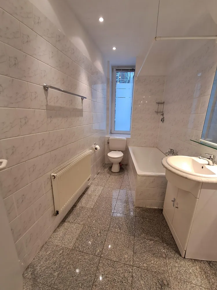 2 Zimmer Wohnung mit 88 m² in Köln – Bild 4