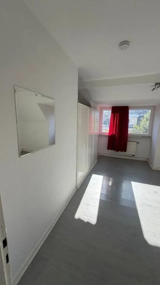 2 Zimmer Wohnung mit 55 m² in Köln – Bild 4