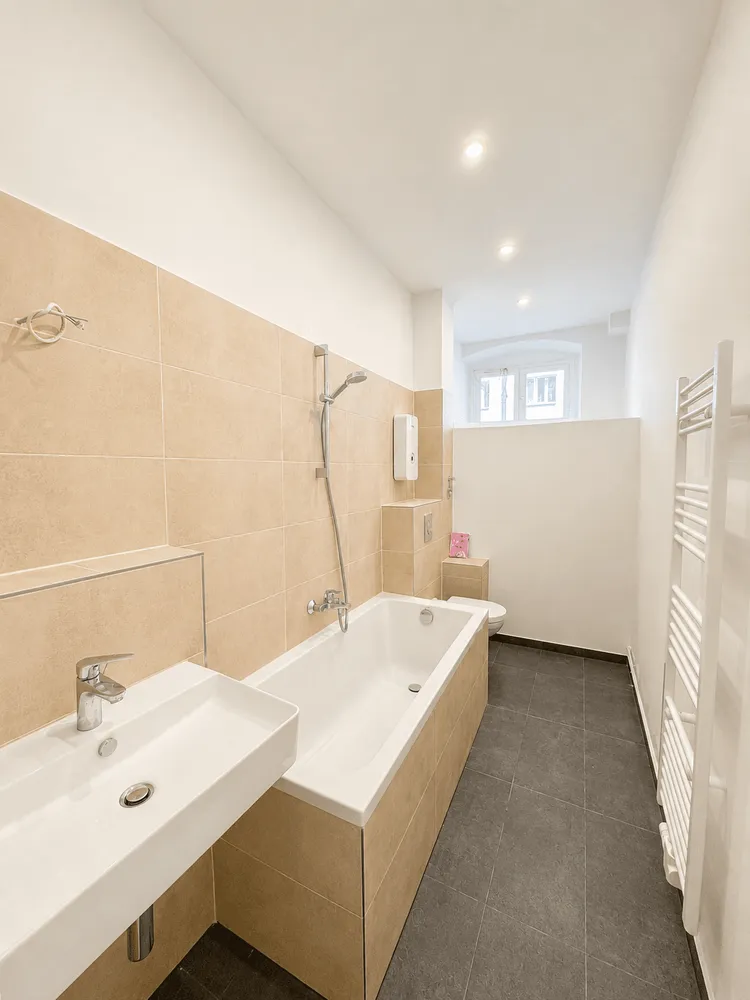 1 room apartment with 48 m² in Berlin – Photo 4