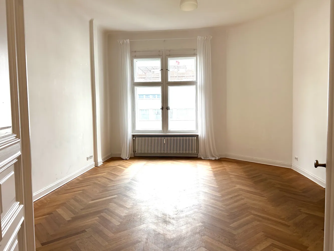 6 Zimmer Wohnung mit 265 m² in Berlin – Bild 6