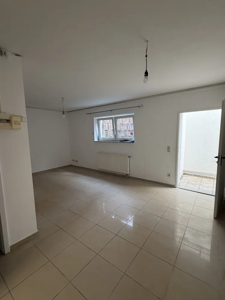 2 Zimmer Wohnung mit 35 m² in Frankfurt am Main – Bild 2