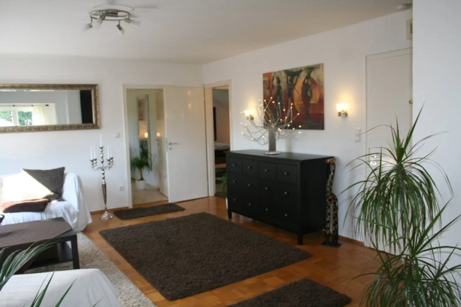 4 Zimmer Wohnung mit 95 m² in Karlsruhe – Bild 1