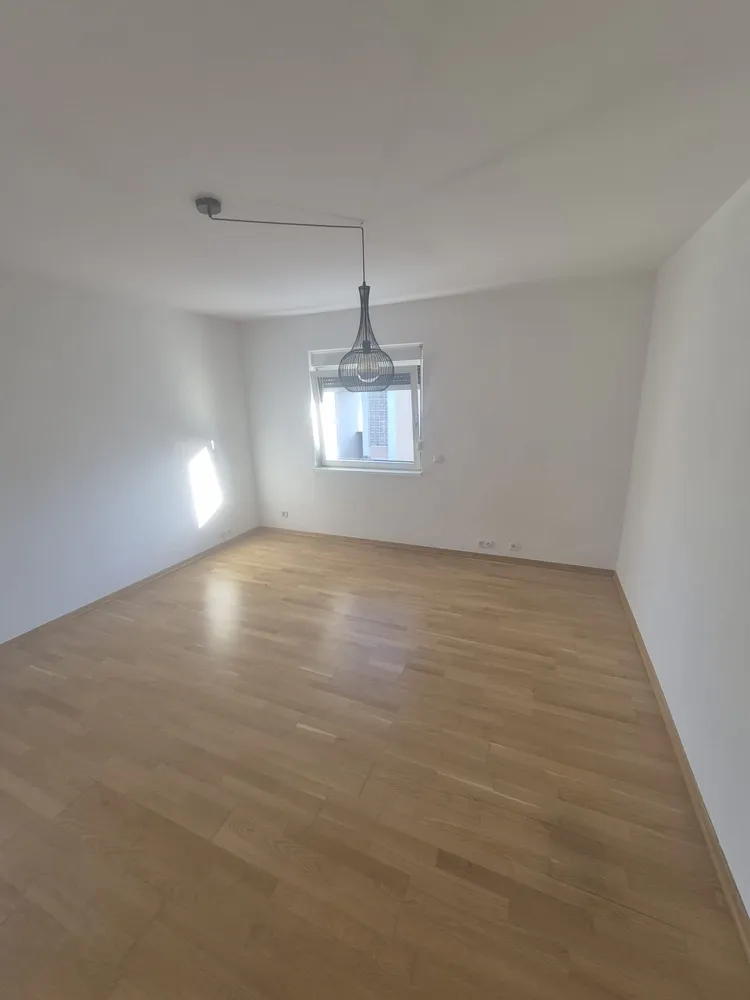 3 Zimmer Wohnung mit 70 m² in Frankfurt am Main – Bild 1