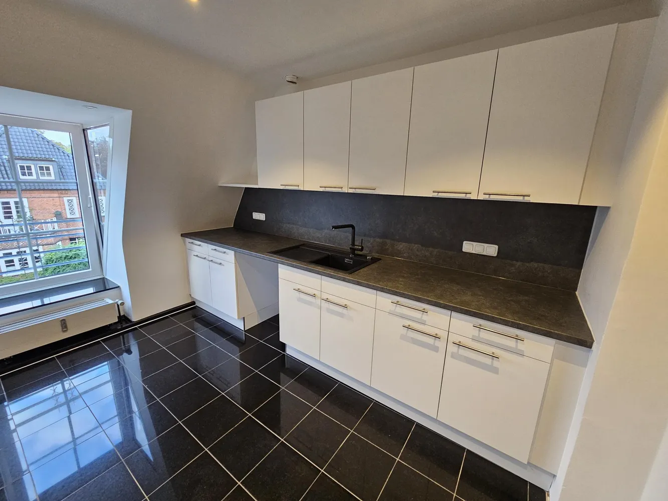 3 Zimmer Wohnung mit 133 m² in Lübeck – Bild 12