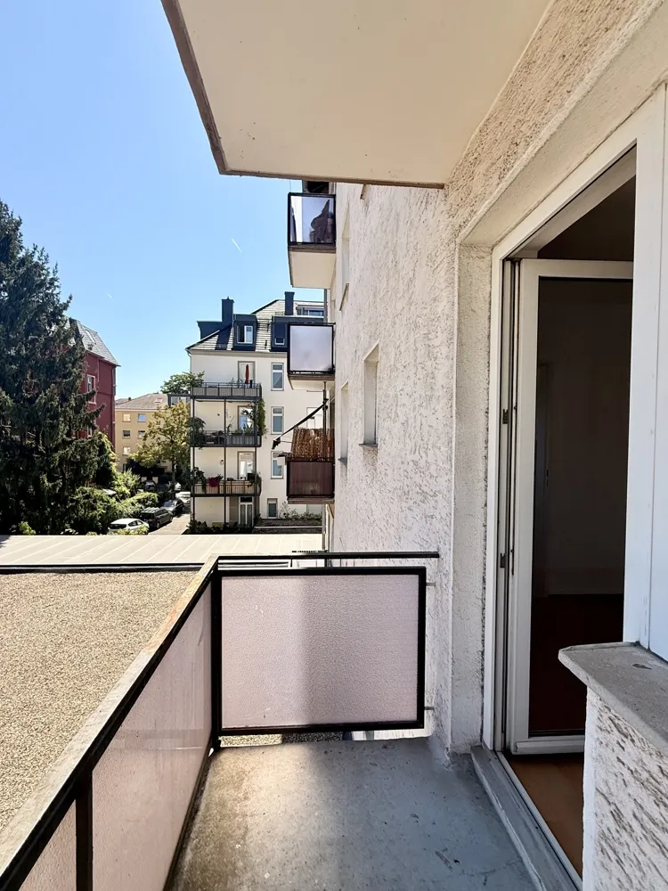 1 Zimmer Wohnung mit 30 m² in Frankfurt am Main – Bild 10