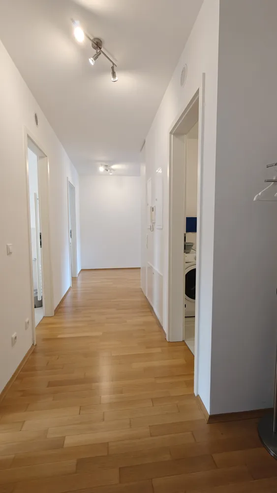 3 Zimmer Wohnung mit 100 m² in München – Bild 3