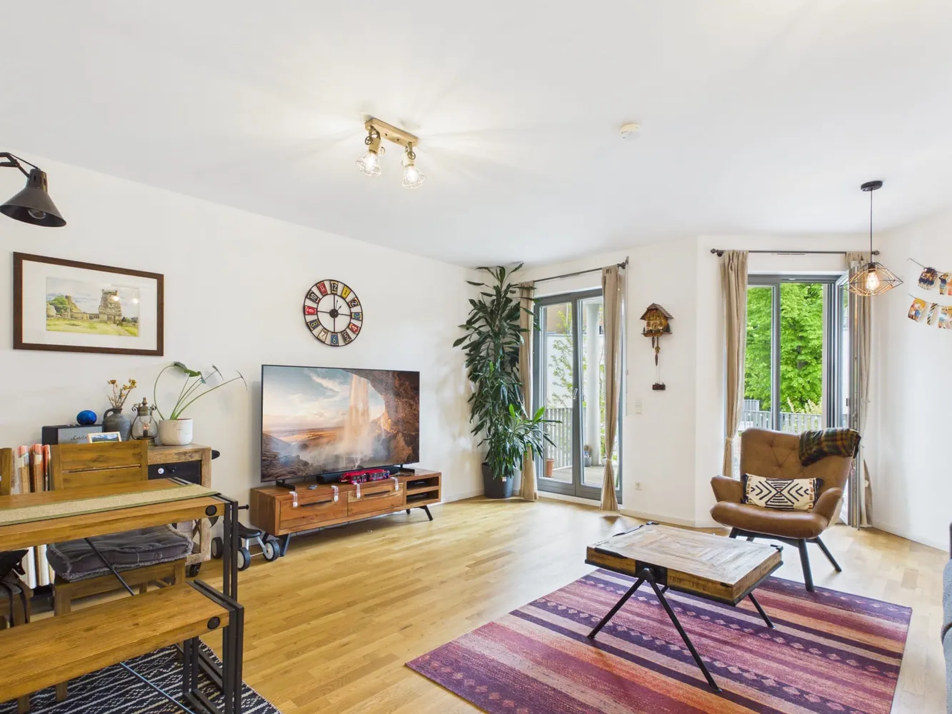 3 Zimmer Wohnung mit 93 m² in Berlin – Bild 2