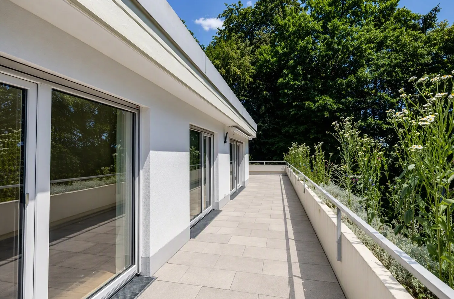 3 Zimmer Wohnung mit 119 m² in München – Bild 2