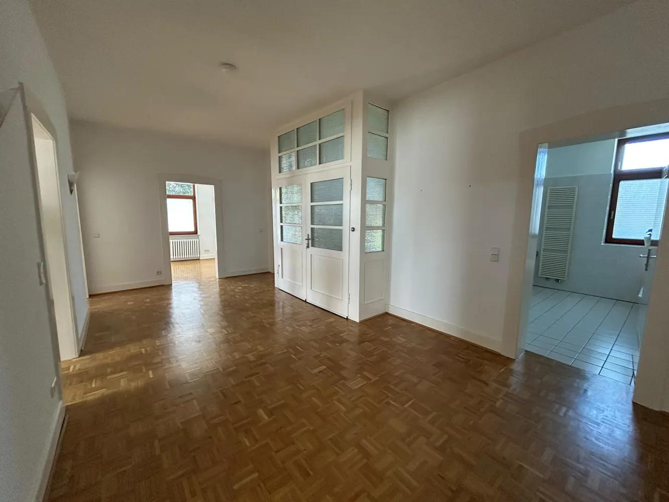 6 Zimmer Wohnung mit 158 m² in Bochum – Bild 4