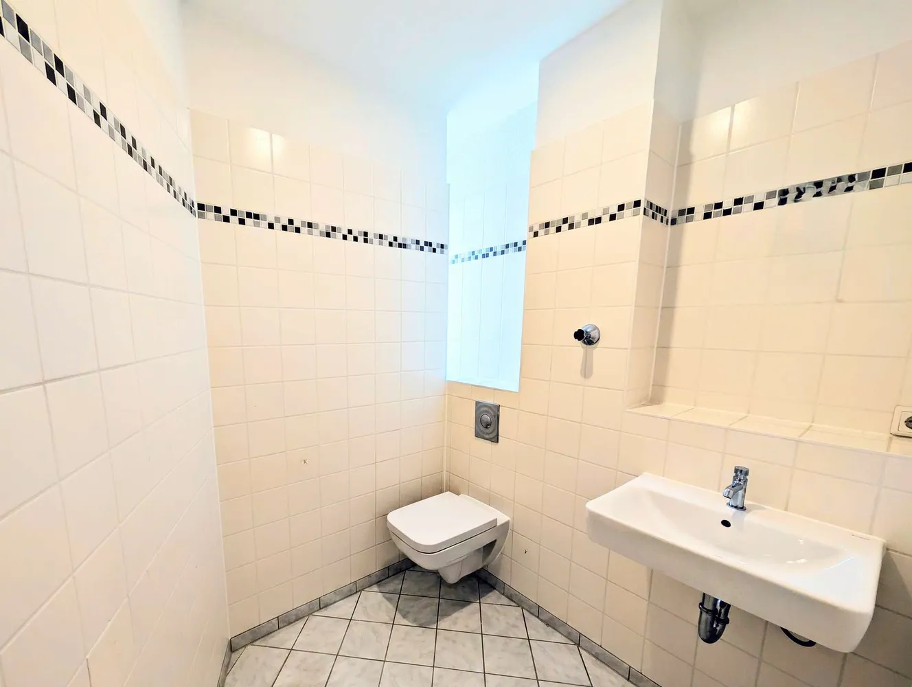 3 Zimmer Wohnung mit 96 m² in Berlin – Bild 5