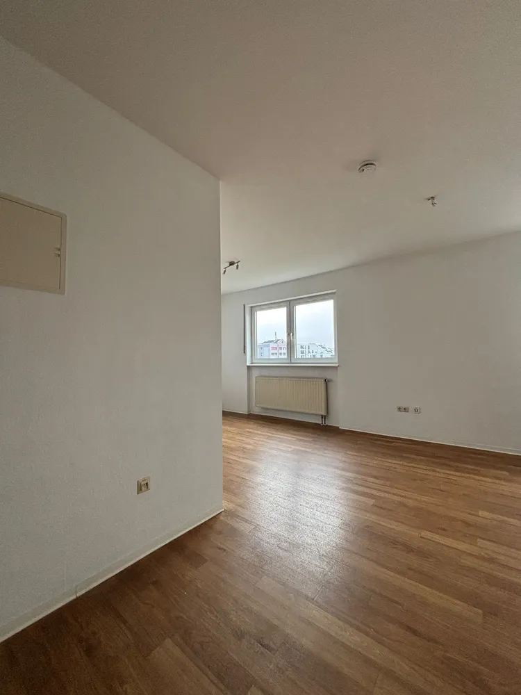 1 Zimmer Wohnung mit 32 m² in Frankfurt am Main – Bild 4
