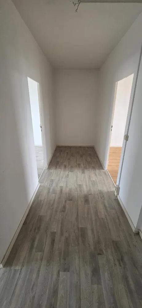 3 Zimmer Wohnung mit 69 m² in Werdau – Bild 4