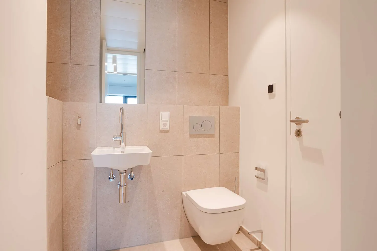 2 Zimmer Wohnung mit 75 m² in Frankfurt am Main – Bild 7