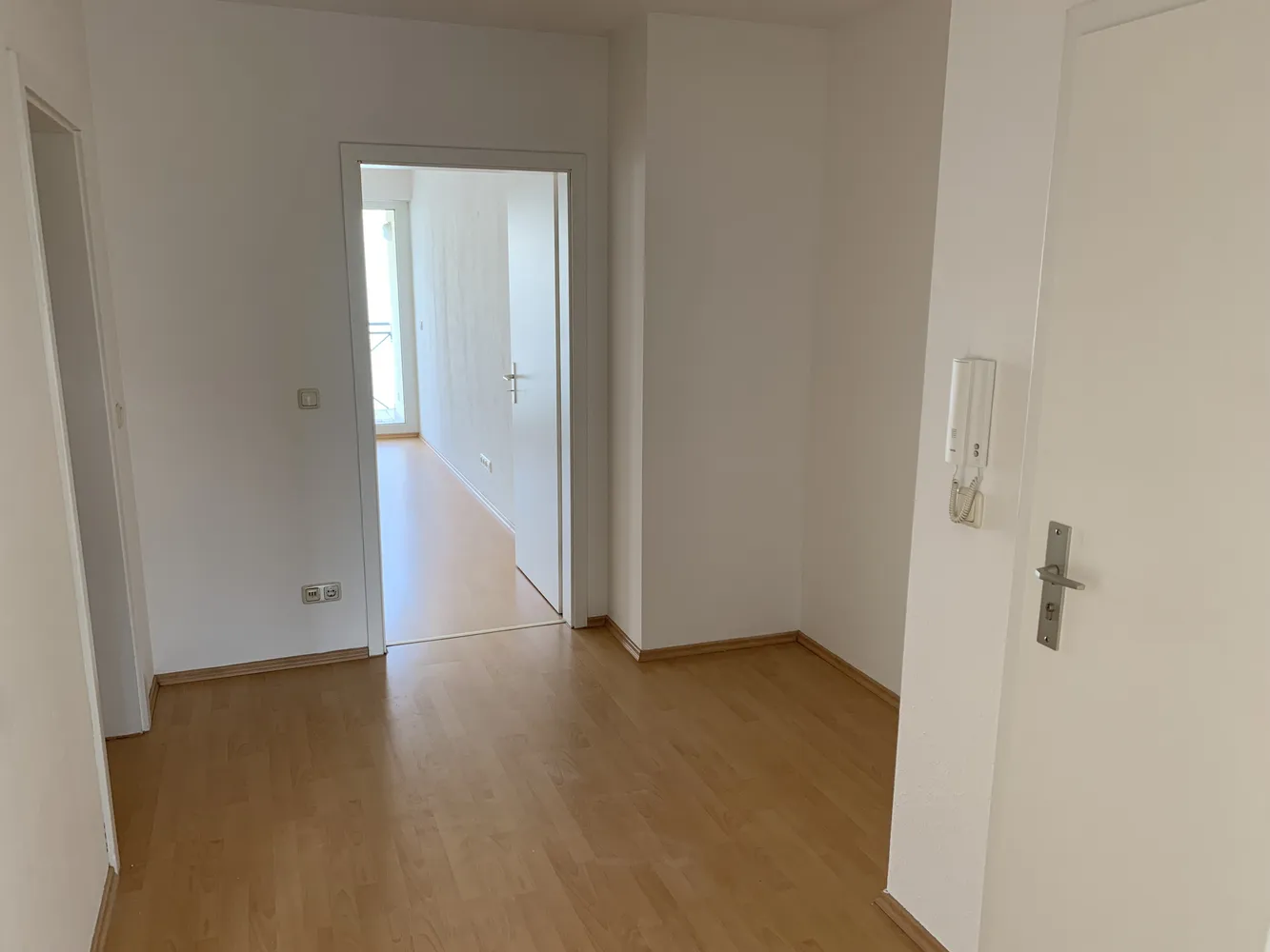 2 room apartment with 61 m² in Magdeburg – Photo 10