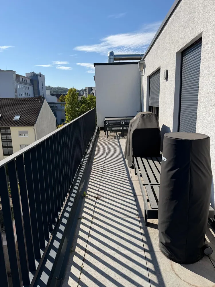 4 Zimmer Wohnung mit 104 m² in Saarbrücken – Bild 2