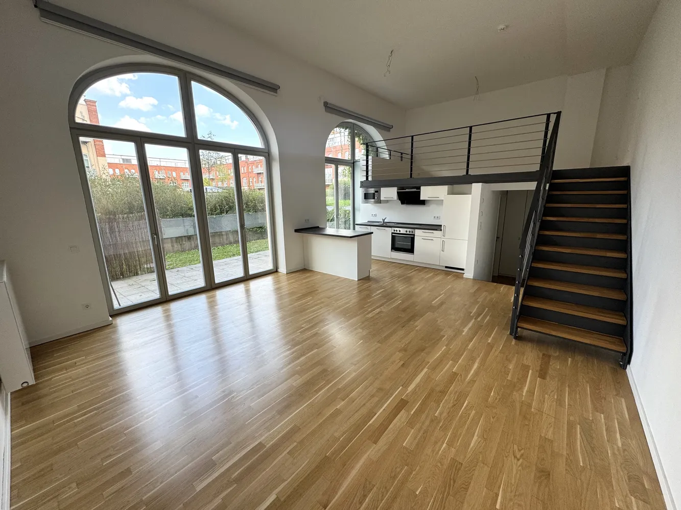 2 Zimmer Wohnung mit 66 m² in Berlin – Bild 1