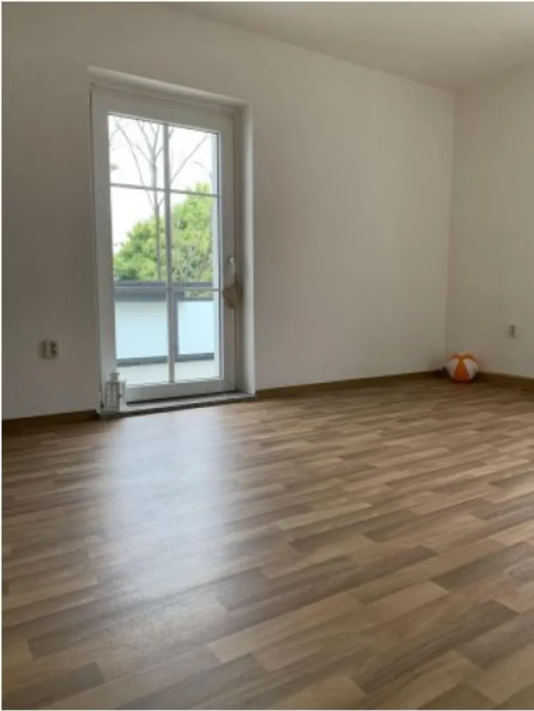 4 Zimmer Wohnung mit 78 m² in Halle (Saale) – Bild 6