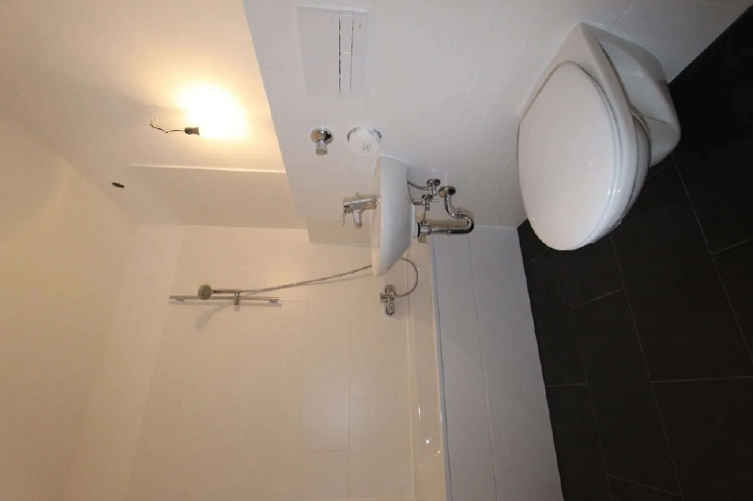 1 Zimmer Wohnung mit 27 m² in Düsseldorf – Bild 4