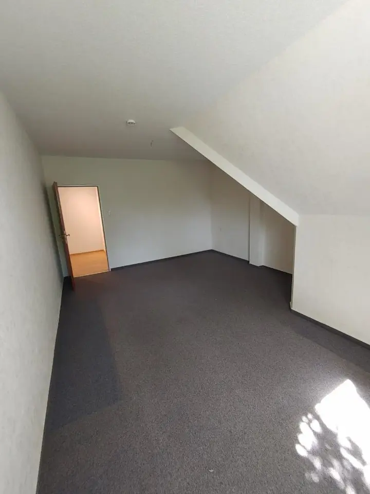 2 Zimmer Wohnung mit 72 m² in Wilhelmshaven – Bild 3