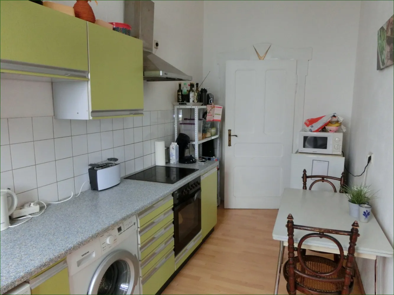 2 Zimmer Wohnung mit 80 m² in Karlsruhe – Bild 4