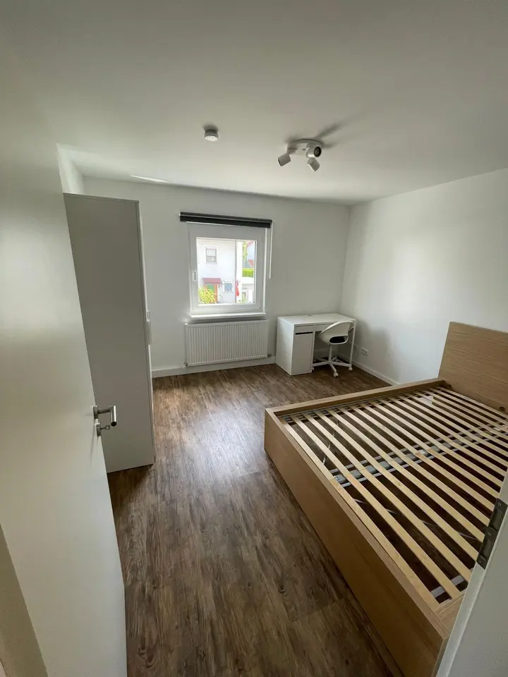 5 Zimmer Haus mit 130 m² in Straubing – Bild 1