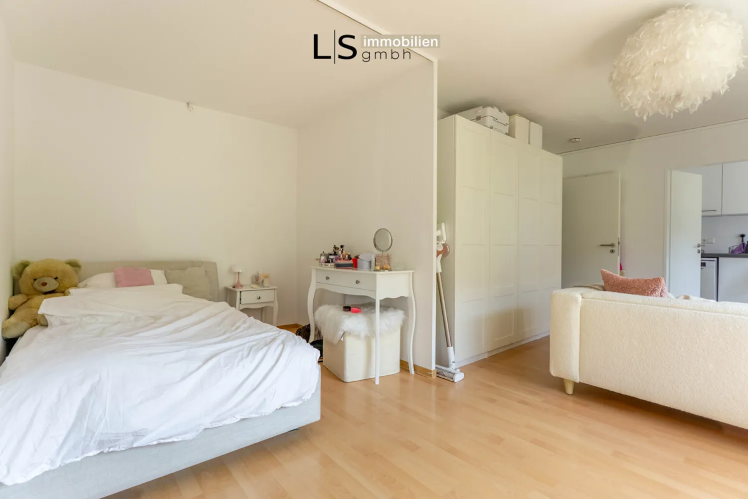 1 Zimmer Wohnung mit 35 m² in Stuttgart – Bild 3