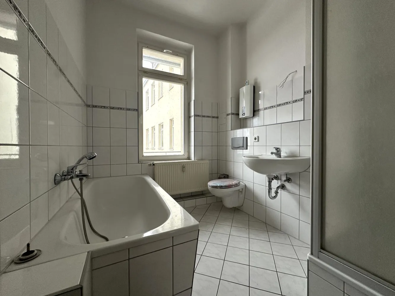 3 Zimmer Wohnung mit 96 m² in Bitterfeld-Wolfen – Bild 5