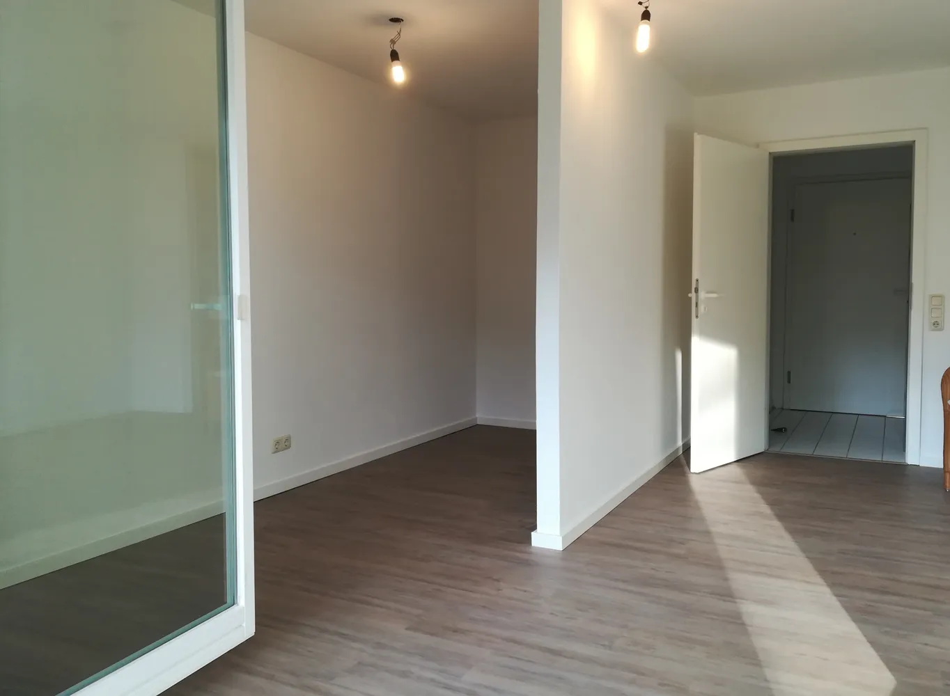 2 Zimmer Wohnung mit 39 m² in Köln – Bild 2