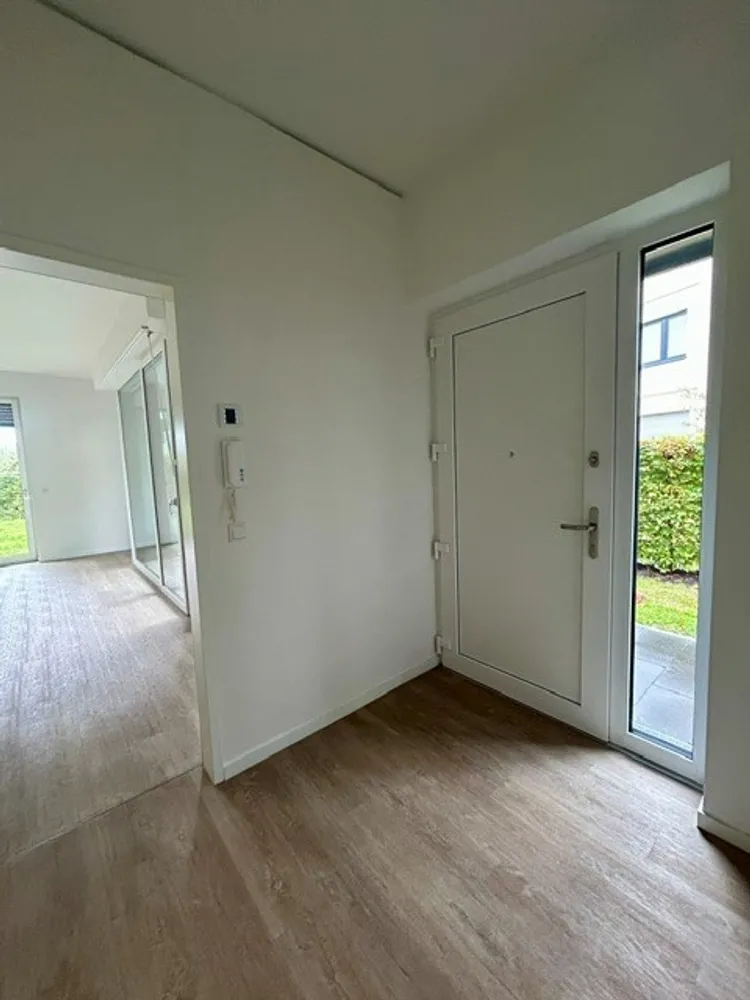 2 Zimmer Wohnung mit 77 m² in Aachen – Bild 2
