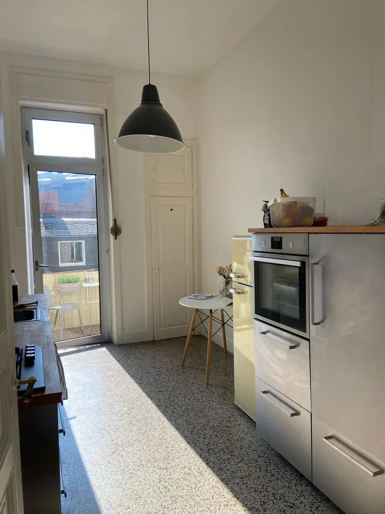 3 Zimmer Wohnung mit 86 m² in Wiesbaden – Bild 2