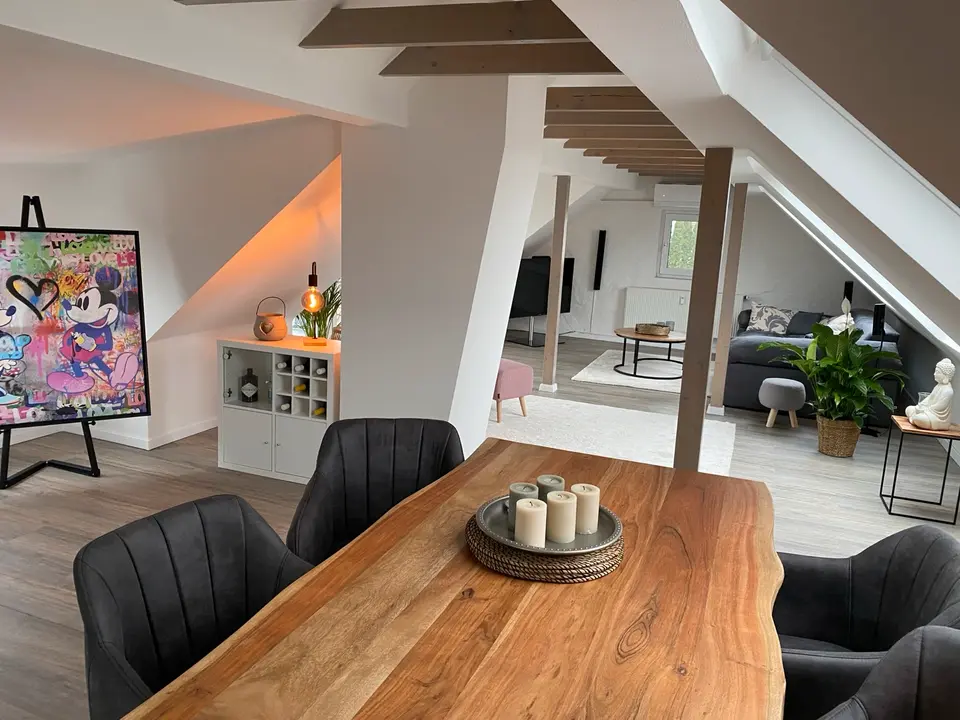 3 Zimmer Wohnung mit 115 m² in Langenfeld – Bild 2