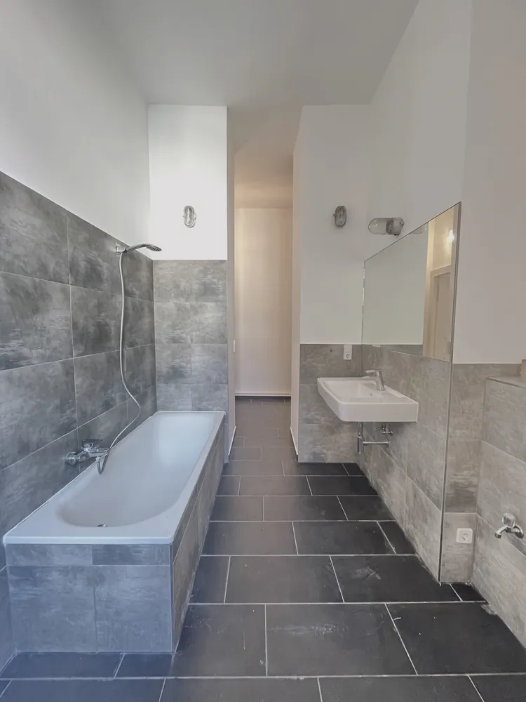 4 Zimmer Wohnung mit 169 m² in Berlin – Bild 10